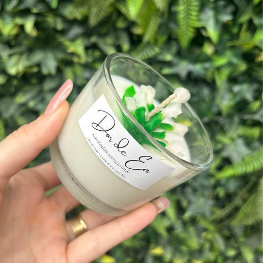 Lumanare parfumata artizanala | Lacramioare