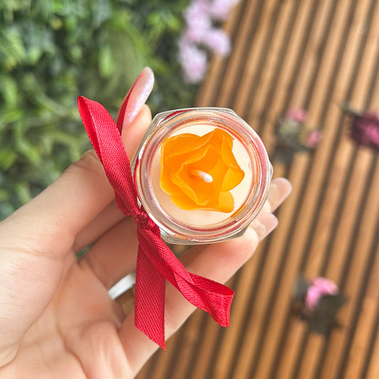 Lumanare parfumata artizanala | Mini Frezie